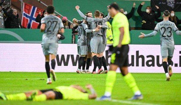 全主力多特德国杯爆冷出局 低迷哈兰德招舆论指责