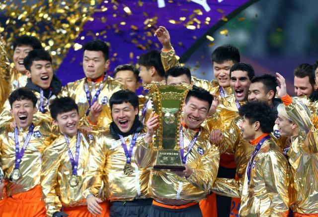 芒果体育登录入口-足协杯回归主场办赛基本无望 前2轮或分4赛区进行